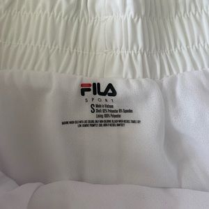 File women’s shorts size small color white